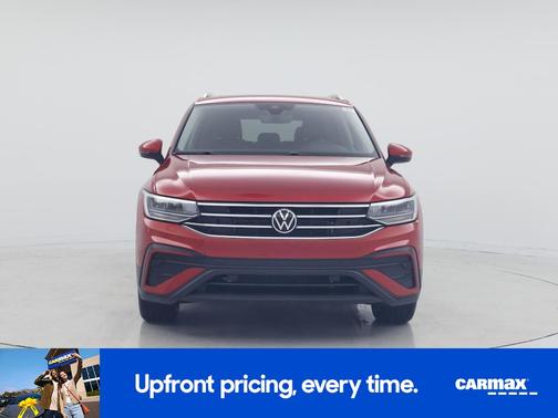 Red 2023 Volkswagen Tiguan SE