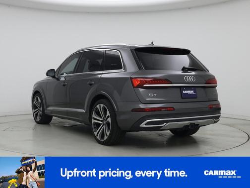 Gray 2020 Audi Q7 Prestige