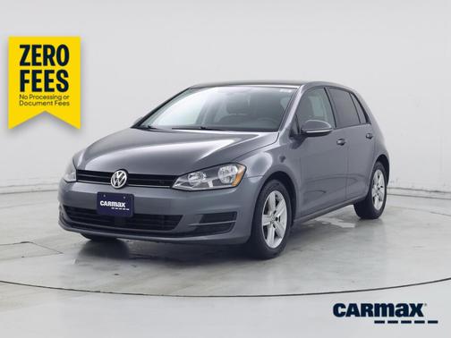 Gray 2017 Volkswagen Golf SE