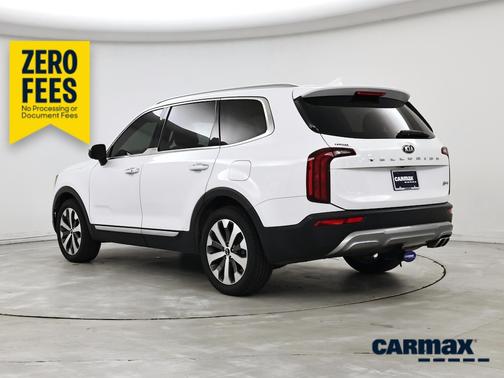 White 2021 Kia Telluride S