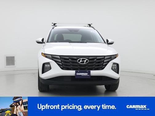 White 2022 Hyundai TUCSON SEL