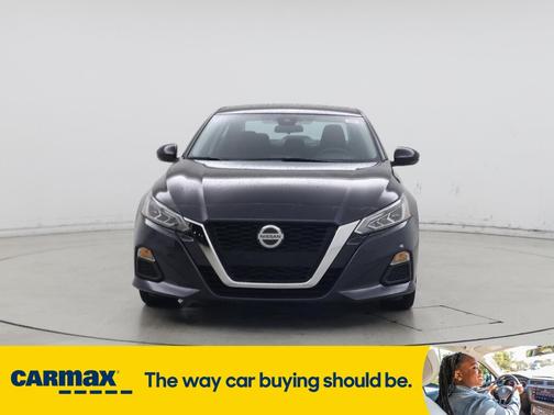 2022 Nissan Altima SV