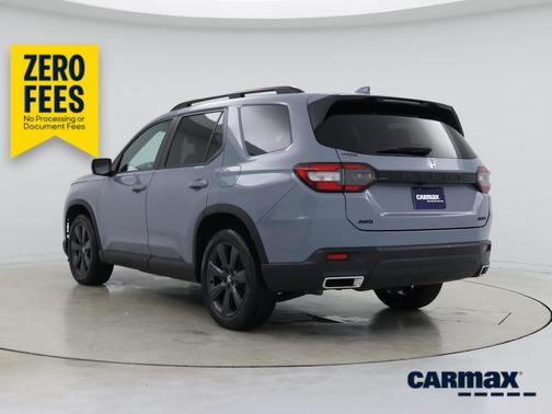 Gray 2025 Honda Pilot Sport