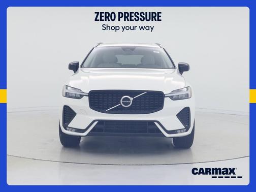 White 2024 Volvo XC60 B5 Core Dark Theme