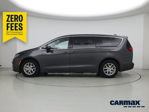 Gray 2023 Chrysler Pacifica Touring L