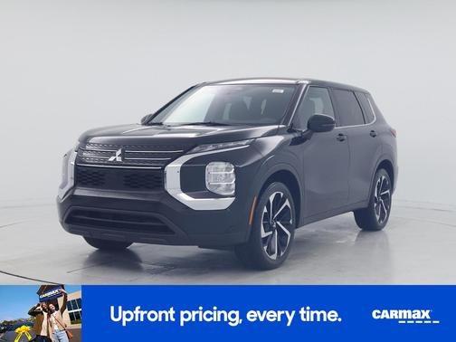 Black 2022 Mitsubishi Outlander ES