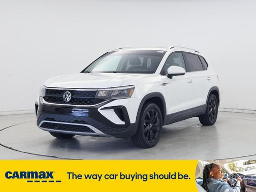 2022 Volkswagen Taos SE