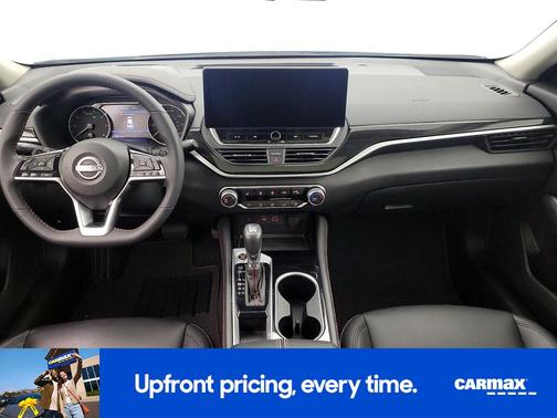 2023 Nissan Altima SR