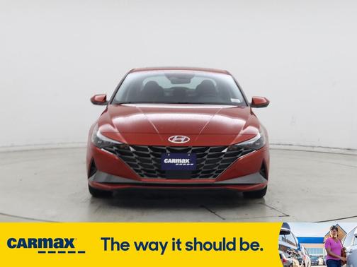 2022 Hyundai ELANTRA Limited