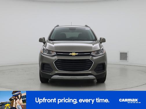 Gray 2022 Chevrolet Trax LT