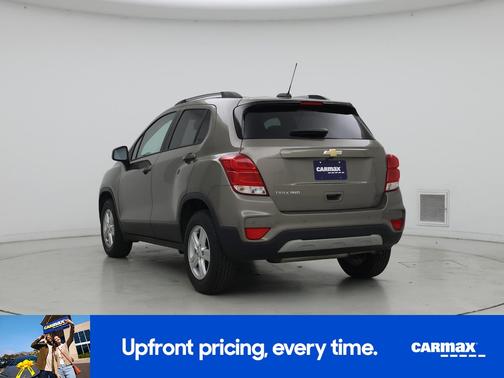 Gray 2022 Chevrolet Trax LT