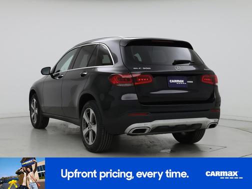Black 2022 Mercedes-Benz GLC 300