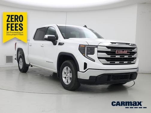 White 2023 GMC Sierra 1500 SLE