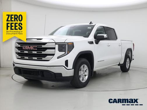 White 2023 GMC Sierra 1500 SLE