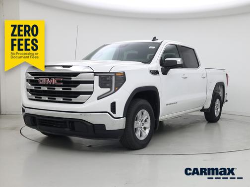 White 2023 GMC Sierra 1500 SLE