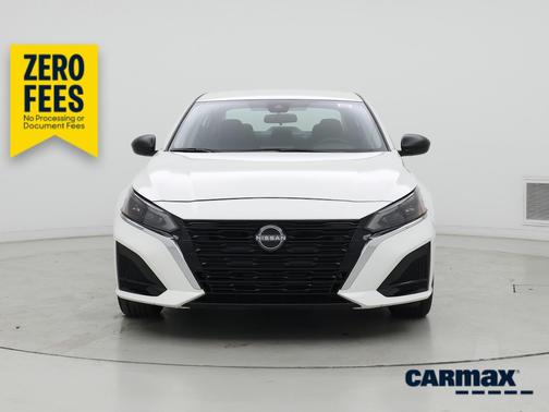 White 2025 Nissan Altima S