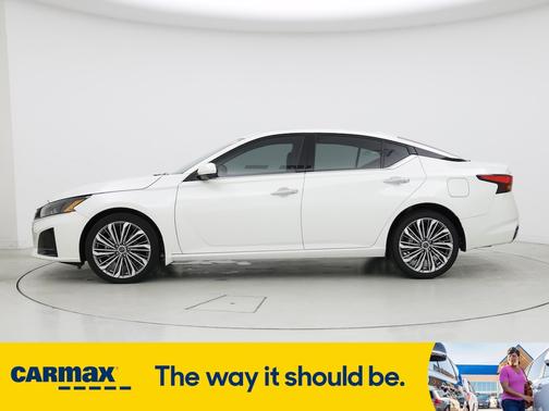 2023 Nissan Altima SL