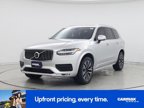 2021 Volvo XC90 T6 Momentum