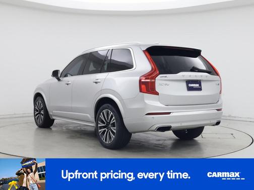 2021 Volvo XC90 T6 Momentum