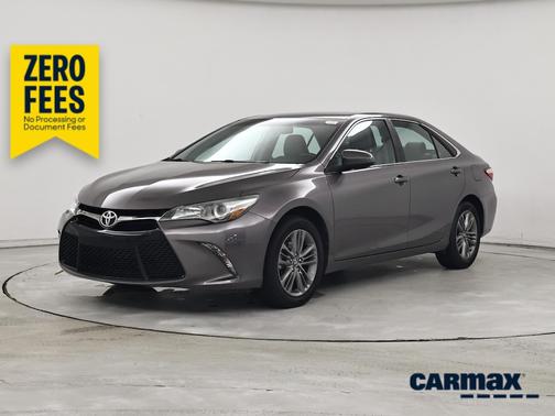 Gray 2017 Toyota Camry SE