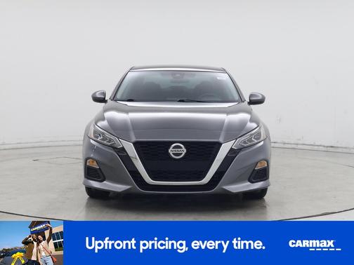 2022 Nissan Altima SV