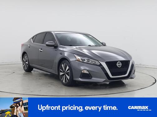 2022 Nissan Altima SV