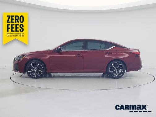 Red 2024 Nissan Altima SR