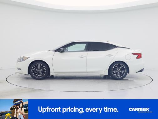 White 2017 Nissan Maxima Platinum