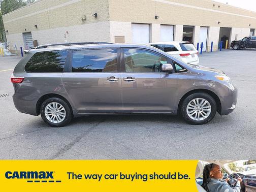 2015 Toyota Sienna XLE