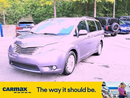 2015 Toyota Sienna XLE