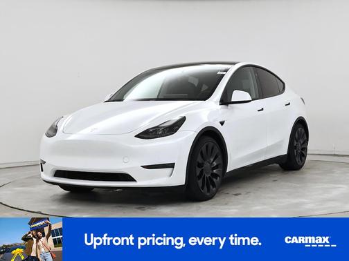 White 2024 Tesla Model Y Performance