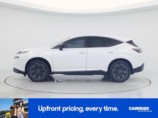 White 2025 Nissan Murano Platinum