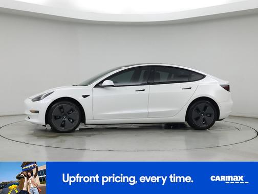 White 2022 Tesla Model 3