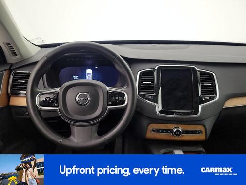 2024 Volvo XC90 B6 Plus Bright Theme