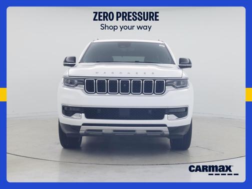 White 2023 Jeep Wagoneer Series III