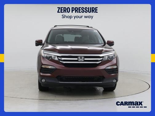 Burgundy 2018 Honda Pilot Touring