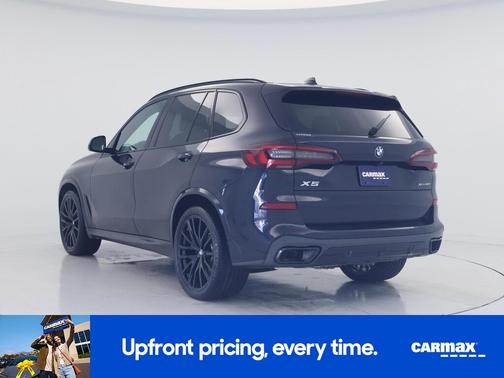 Blue 2022 BMW X5 xDrive40i