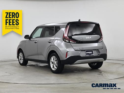 Gray 2025 Kia Soul LX
