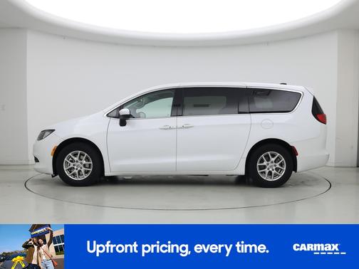 White 2023 Chrysler Voyager LX