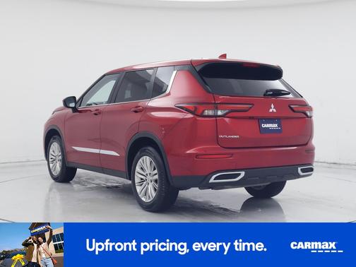 2022 Mitsubishi Outlander ES