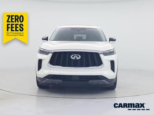 White 2023 INFINITI QX60 Sensory