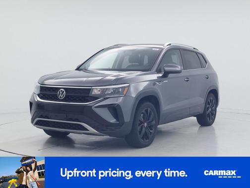 Gray 2022 Volkswagen Taos SE