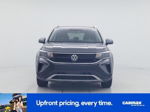 Gray 2022 Volkswagen Taos SE
