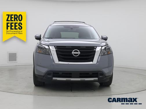 Gray 2025 Nissan Pathfinder Platinum