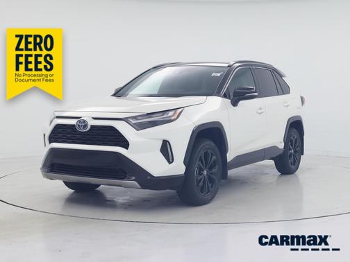 White 2022 Toyota RAV4 Hybrid XSE