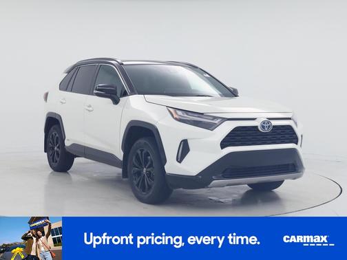 White 2022 Toyota RAV4 Hybrid XSE