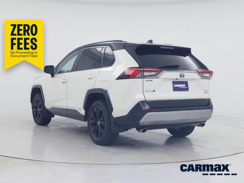White 2022 Toyota RAV4 Hybrid XSE