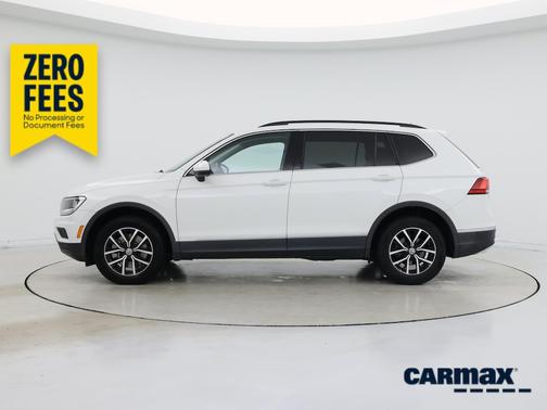 White 2021 Volkswagen Tiguan SE