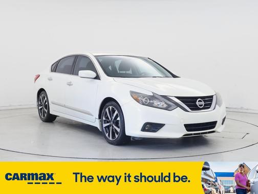 2016 Nissan Altima SR