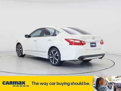2016 Nissan Altima SR
